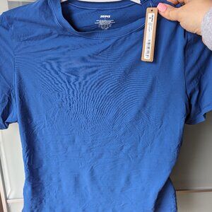 SKIMS fits everybody t-shirt